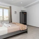 Bisuite 3* نابولي