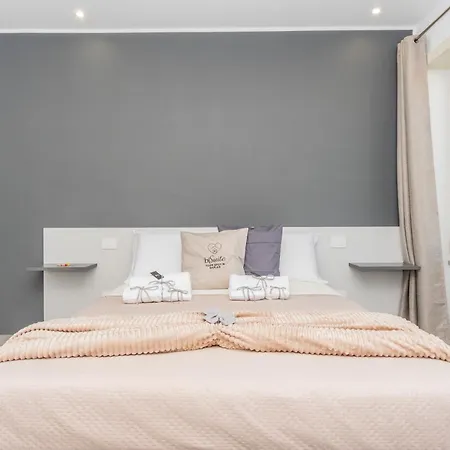 فندق مبيت وإفطار Bisuite 3*